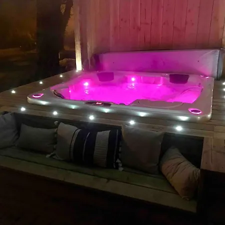 Maison Proche Du Et Ocean Avec Jacuzzi Privatif