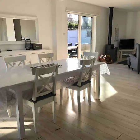 Сasa de vacaciones Maison Proche Du Et Ocean Avec Jacuzzi Privatif