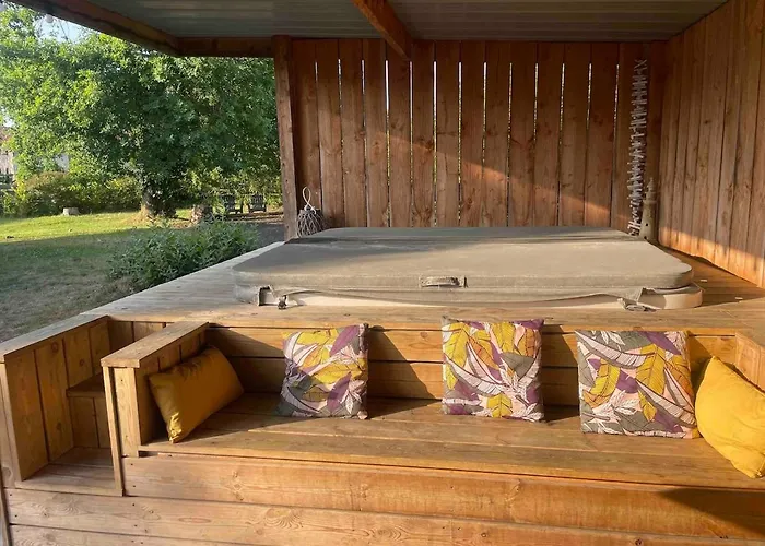 בית נופש Maison Proche Du Et Ocean Avec Jacuzzi Privatif *